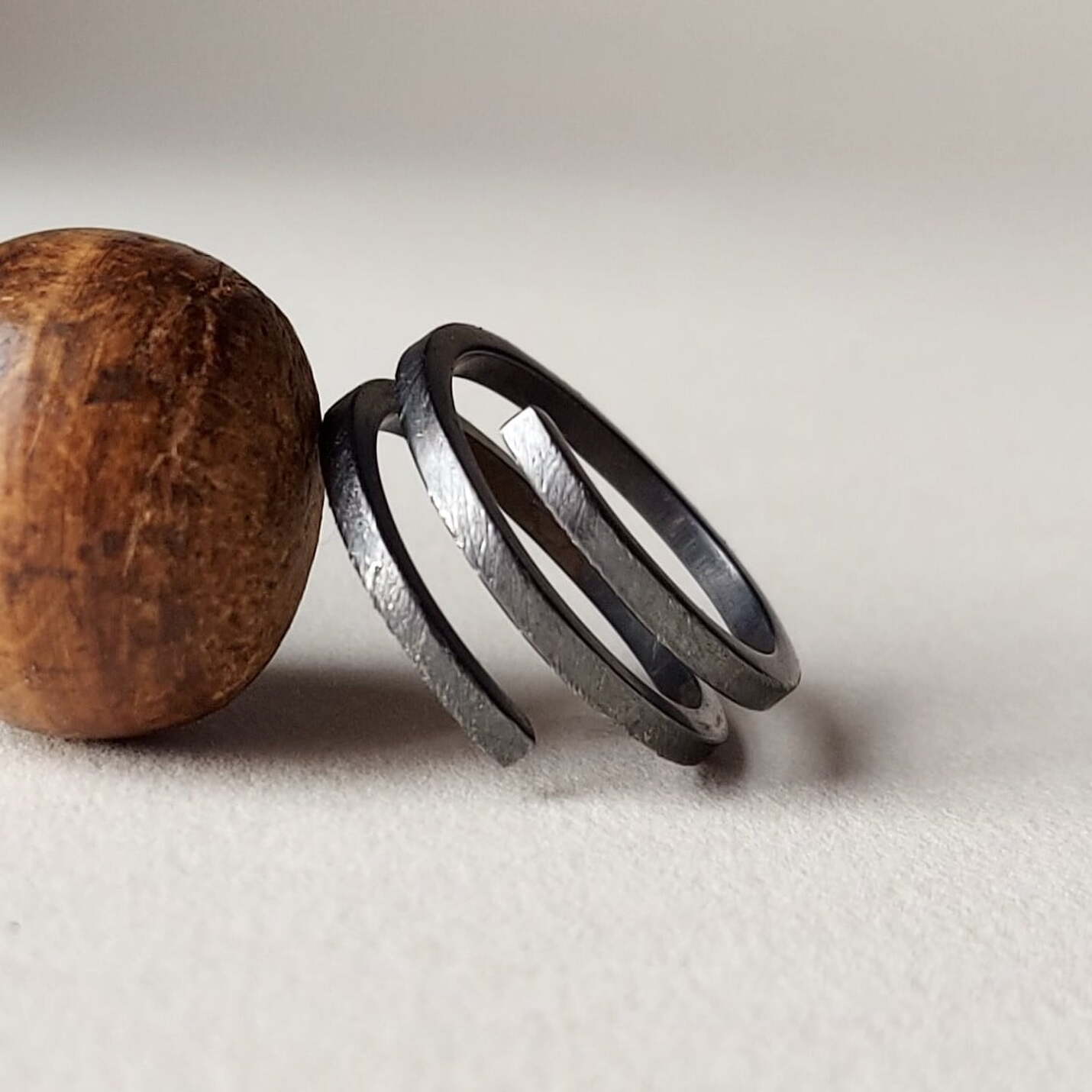 Anillo MAN Denis Black Plata