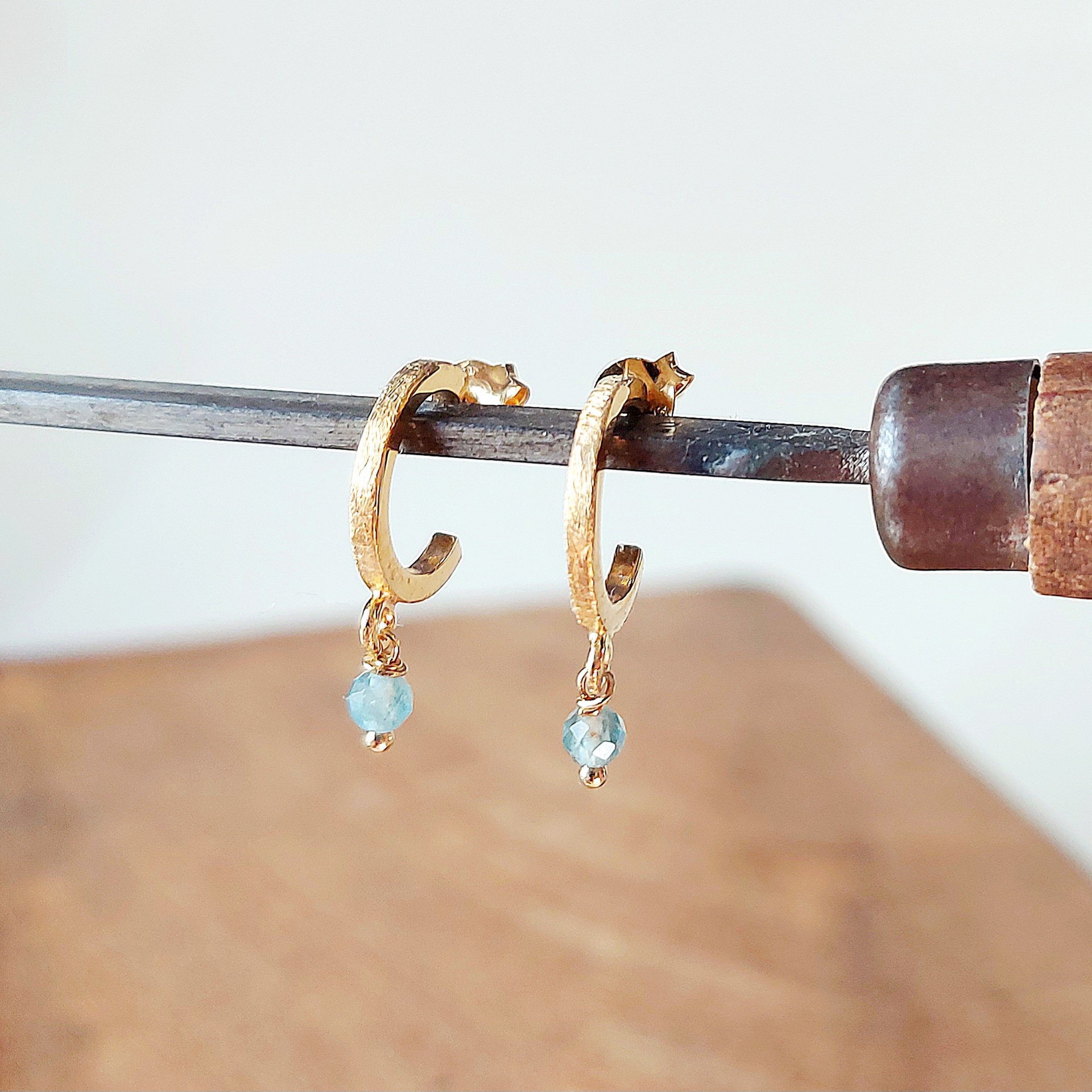 Pendientes artesanales lara