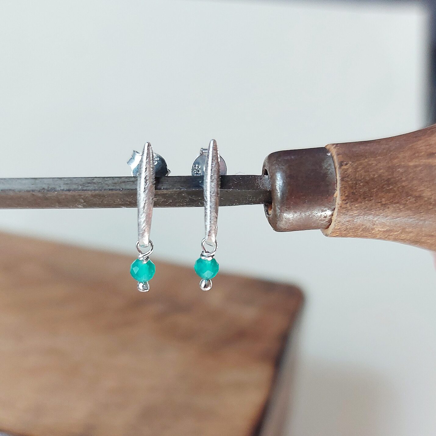 pendientes artesanales gatnau