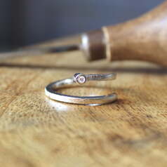 Joyas artesanales Anillo Aura Plata y Diamante