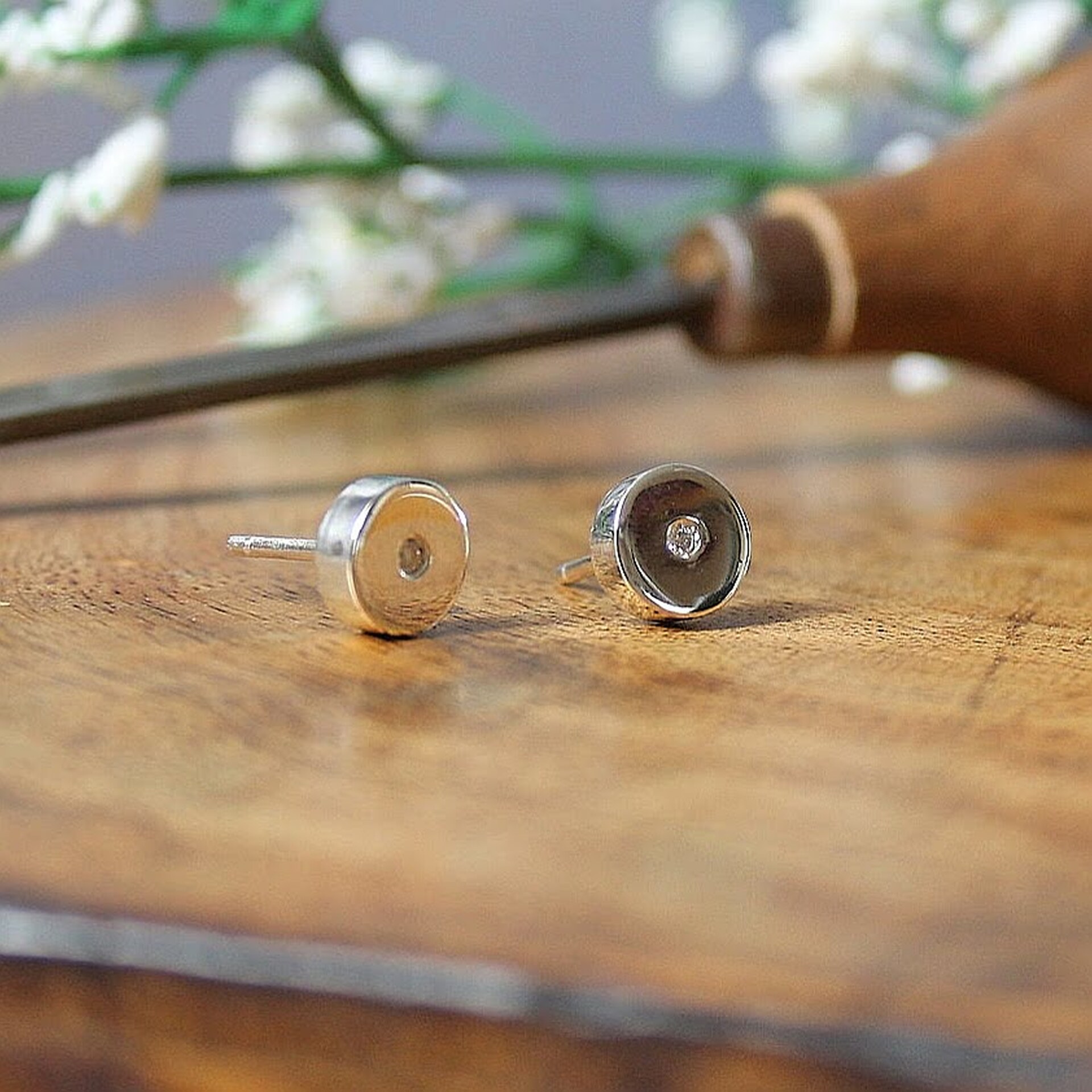 Joyas artesanales Pendientes Button Diamante y Plata