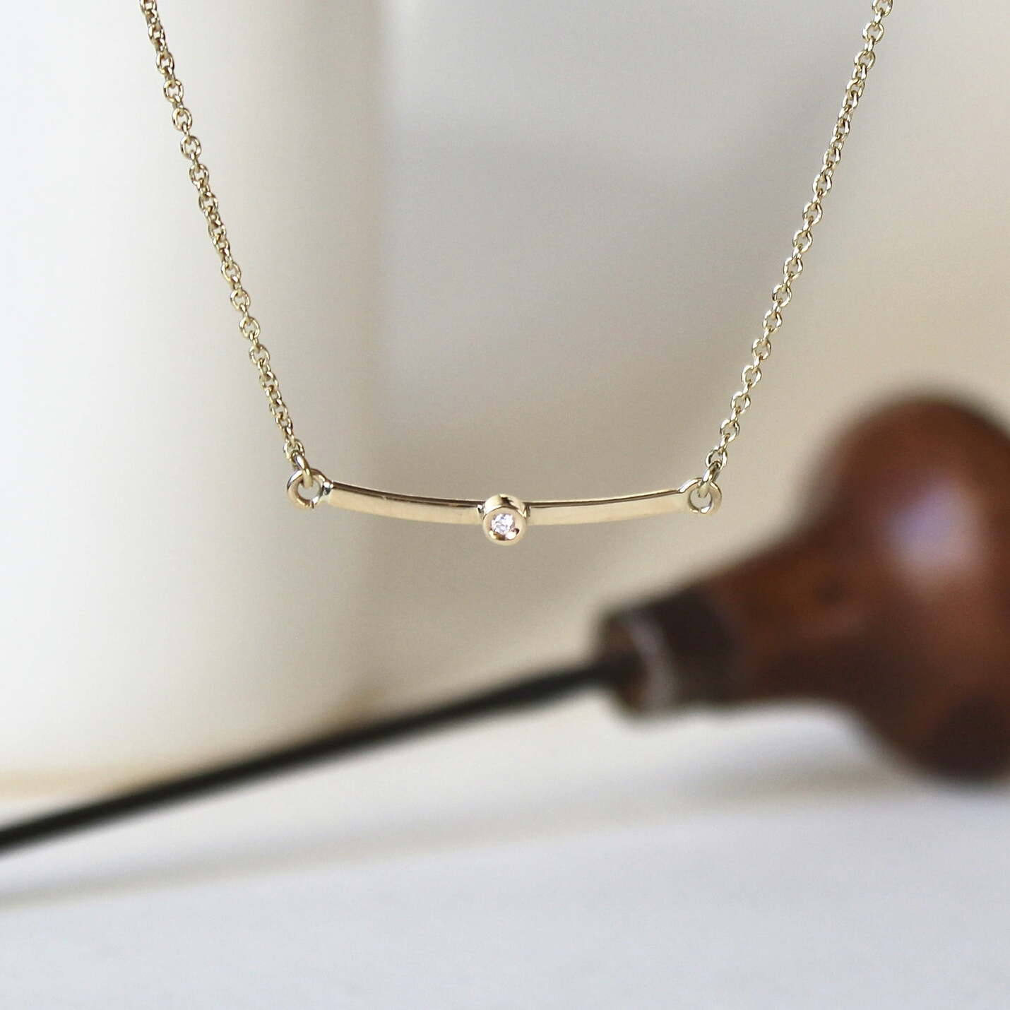 Joyas hechas a mano Colgante Nit Diamante y Oro