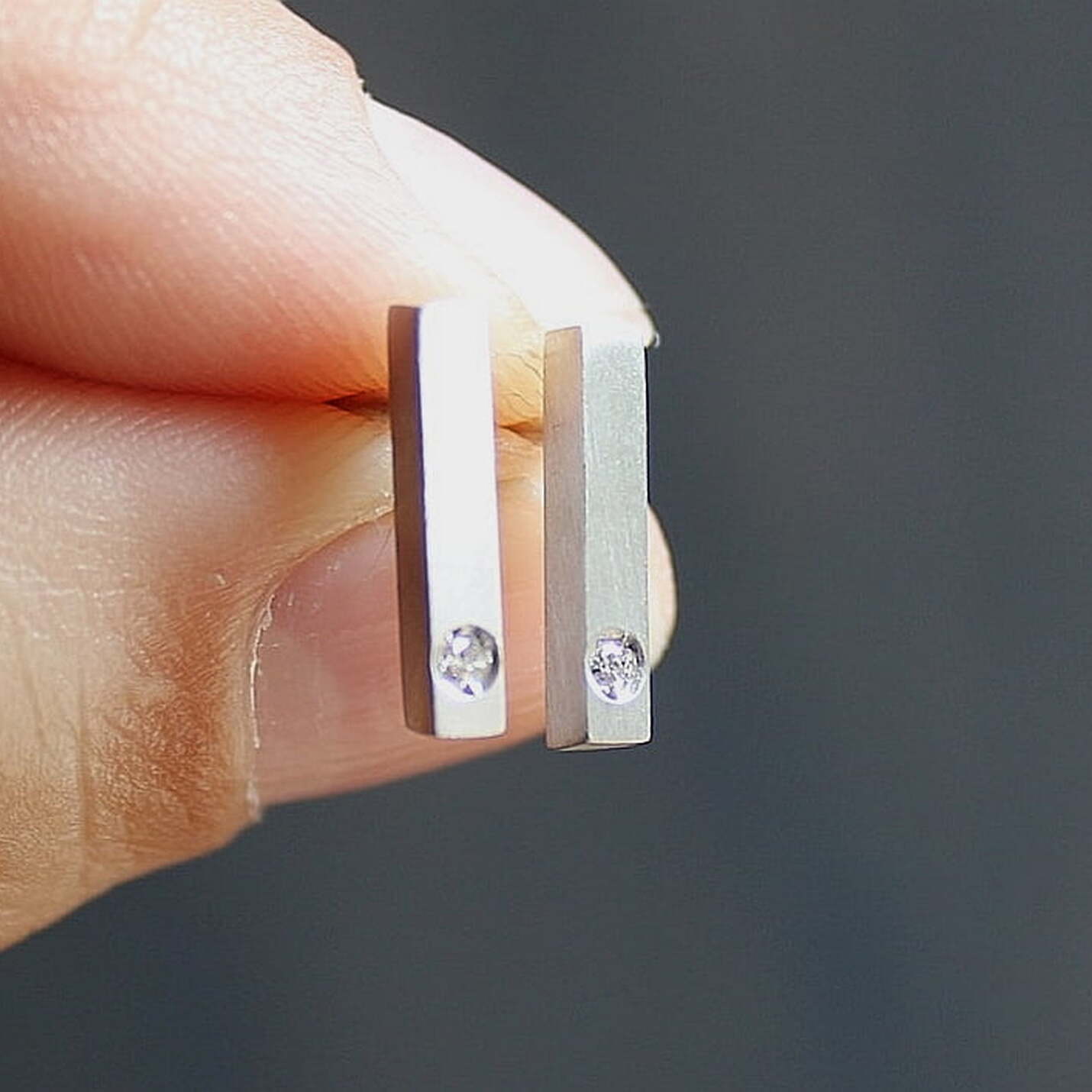 Joyas hechas a mano Pendientes Nara Diamante y Plata pequeño