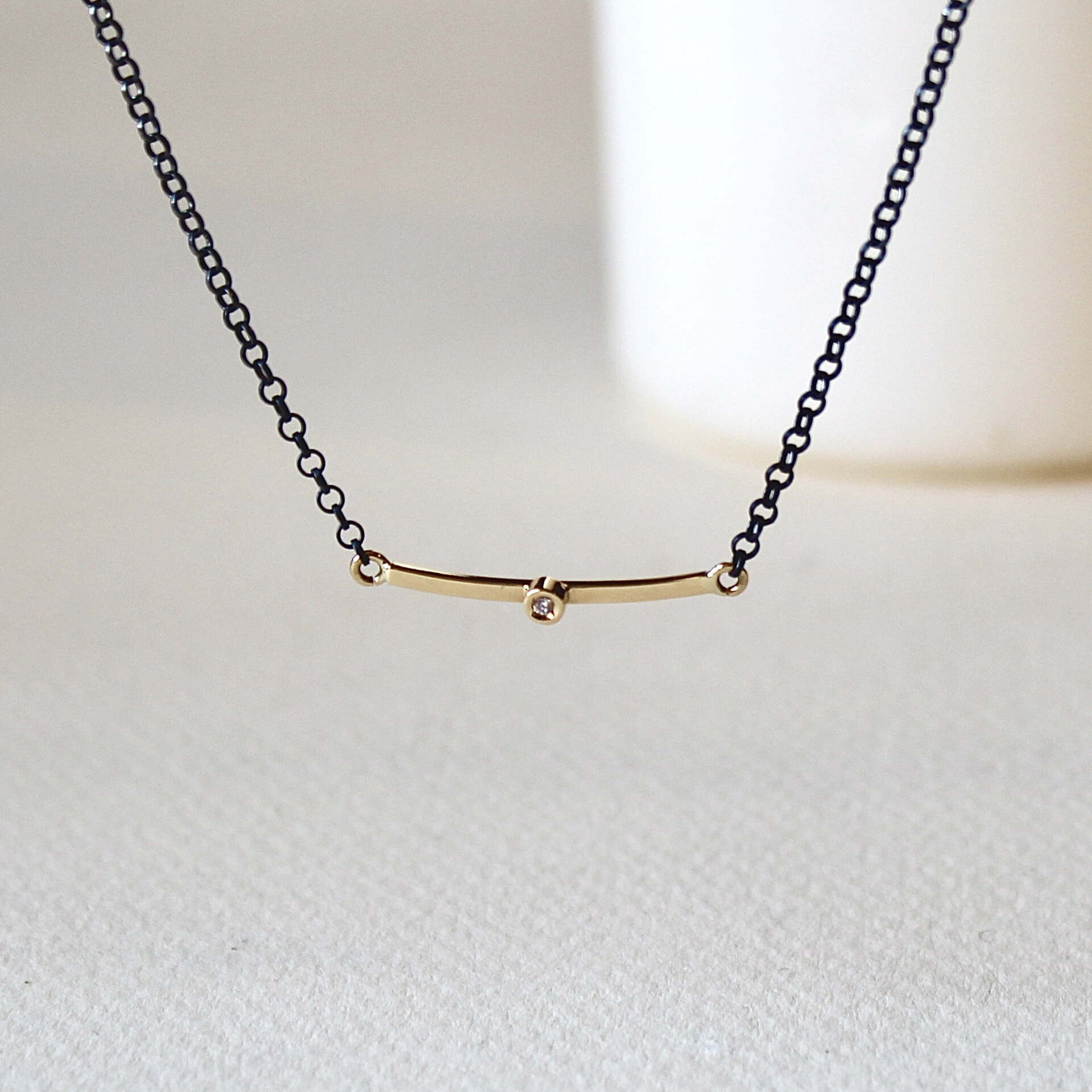 Joyas hechas a mano Colgante Nit Diamante y Oro y Plata