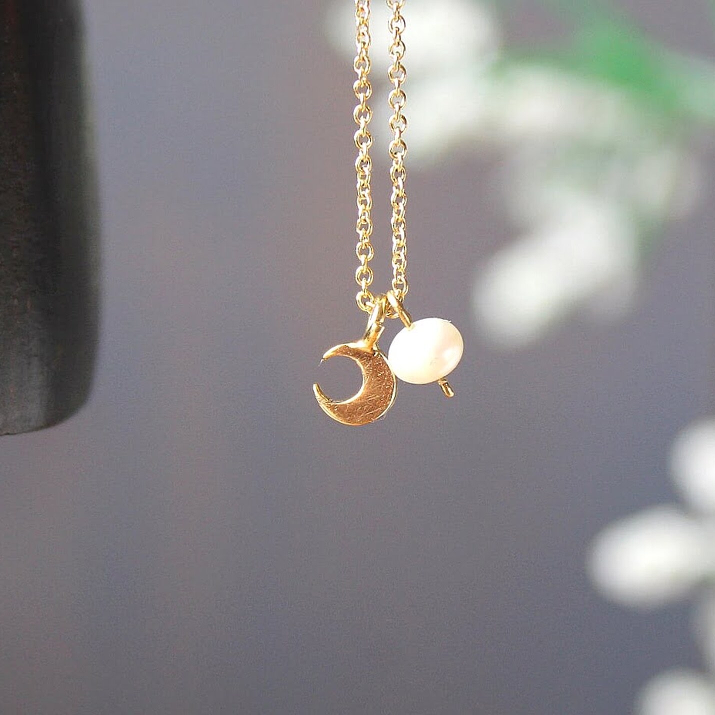 Colgante luna oro perla