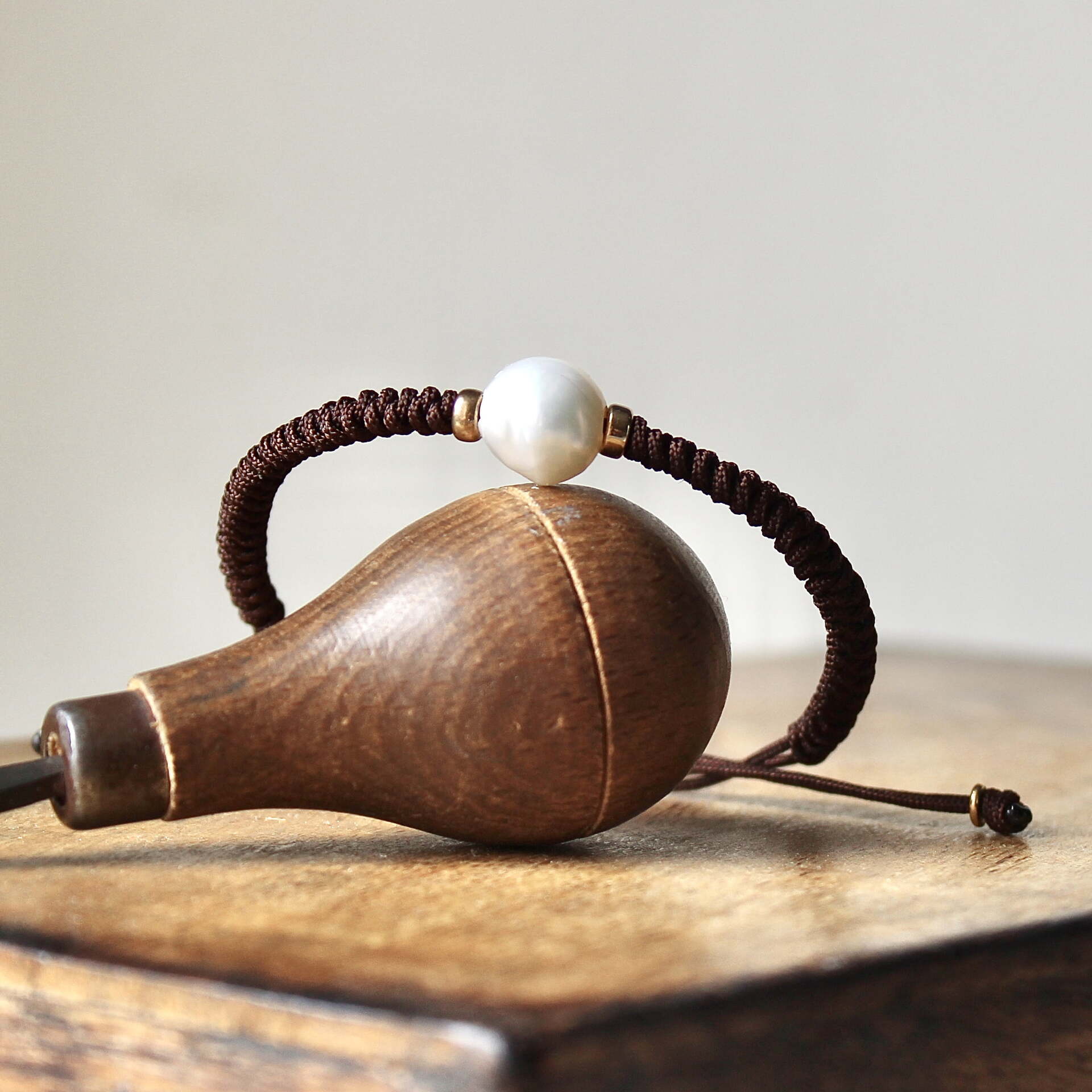 Joyas hechas a mano Pulsera Jana Perla Plata y baño de oroDiamante y Oro