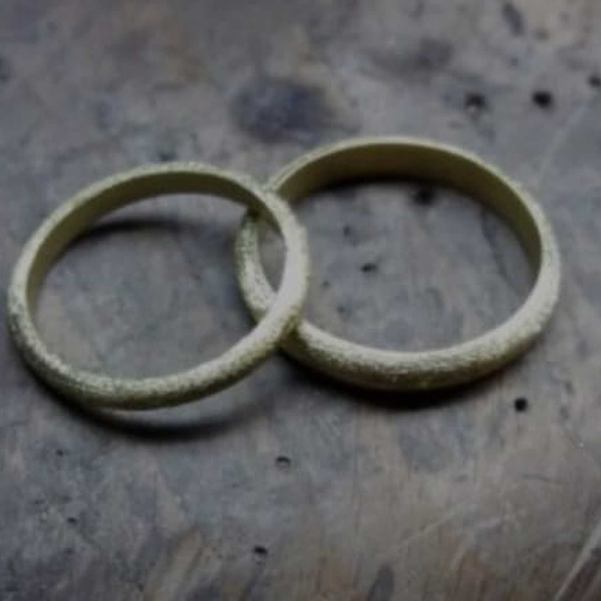 Alianza Nain Oro amarillo y Diamante