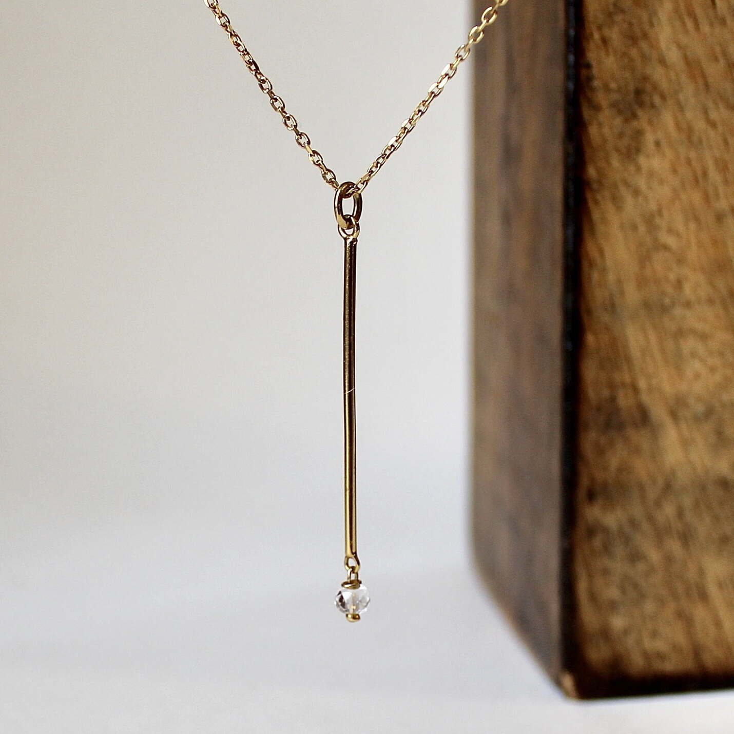 Joyas hechas a mano Colgante AIDA en plata con baño de oro y cadena