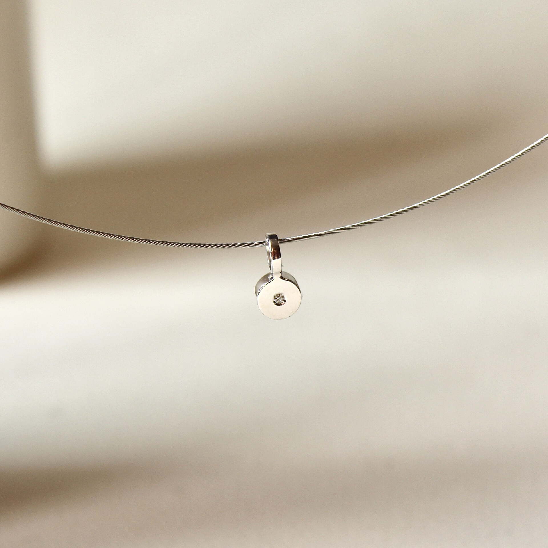 Joya Artesanal Gargantilla Nora Diamante y Plata